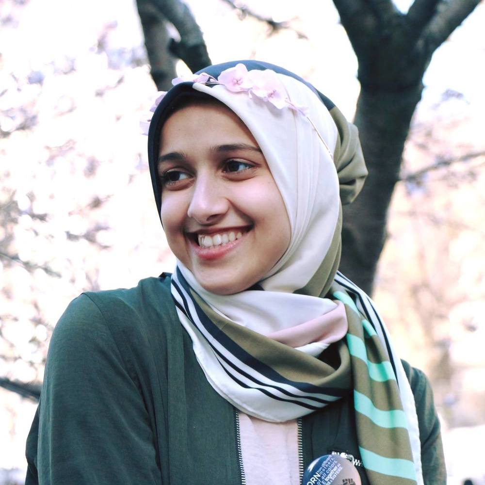 Meet your Posher, Nada